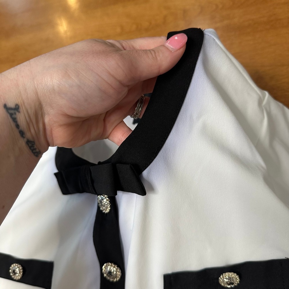 Karl Lagerfeld Paris Blouse Women's XL Black White‎ Button Embellished Old Money - Picture 6 of 11
